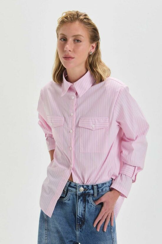 Imagem de Camisa Thais Pink Blossom Le Blog